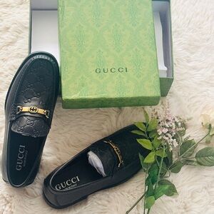 Gucci Black Leather Loafers with Gold Detail